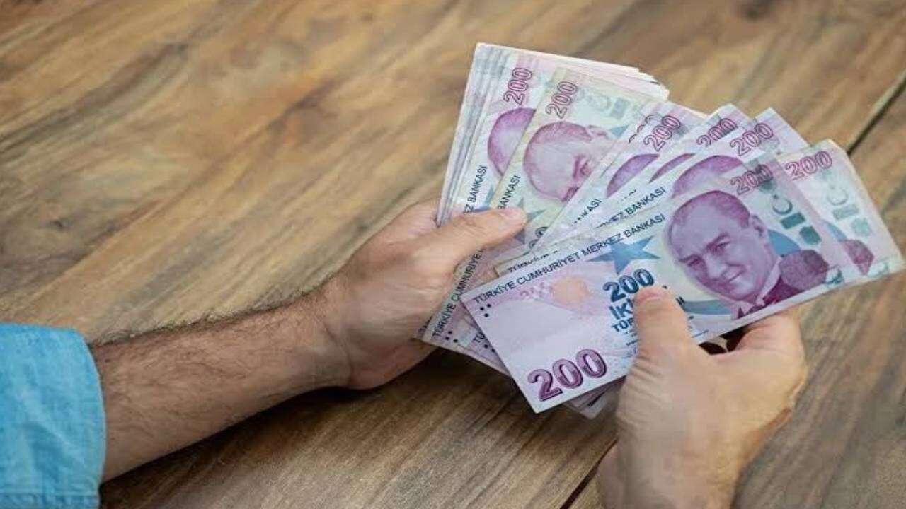 SGK Uzmanı Dilek Ete tarihi resmen açıkladı: Emekli maaşlarına ek zam geliyor! 6